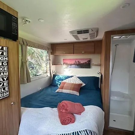 Heated Caravan With All The Trimmings Melbourne Exterior photo